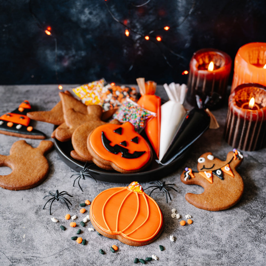 Halloween Mini Decorating Kit