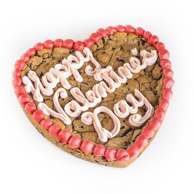 valentines day cookie cake
