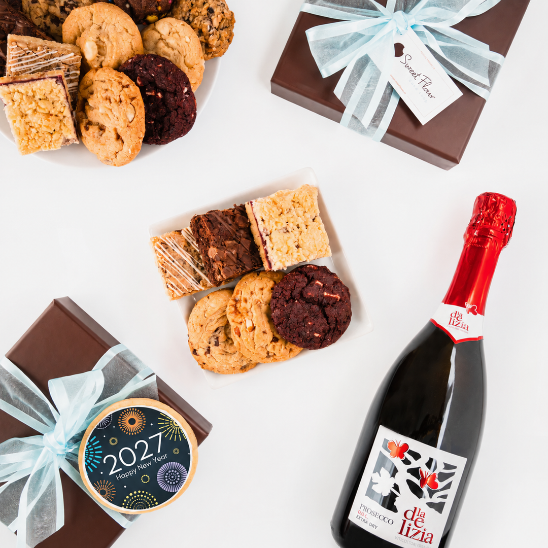 New Year's Cookie Gift box with Prosecco