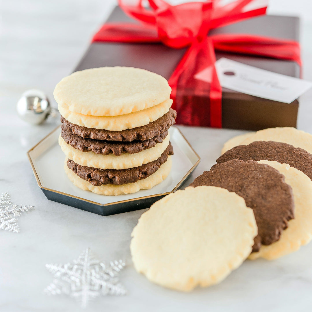 Holiday Shortbread Cookies - Holiday Cookie Gifts 